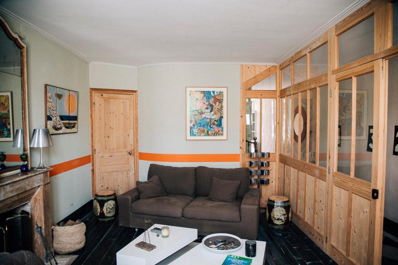 Chambre De Charme Coeur De Village Le Bois-Plage-en-Re Exterior photo
